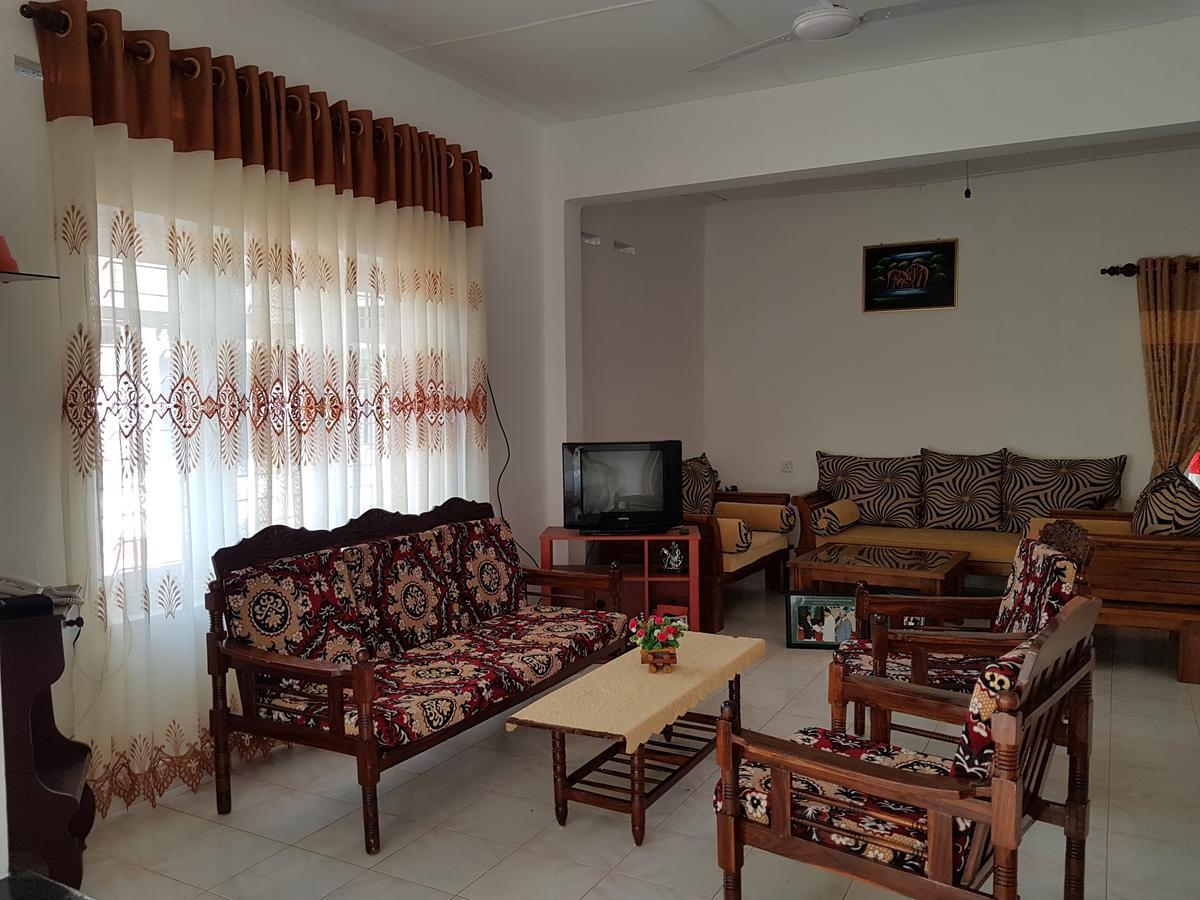 Lotus Villa เบนโตตา ภายนอก รูปภาพ
