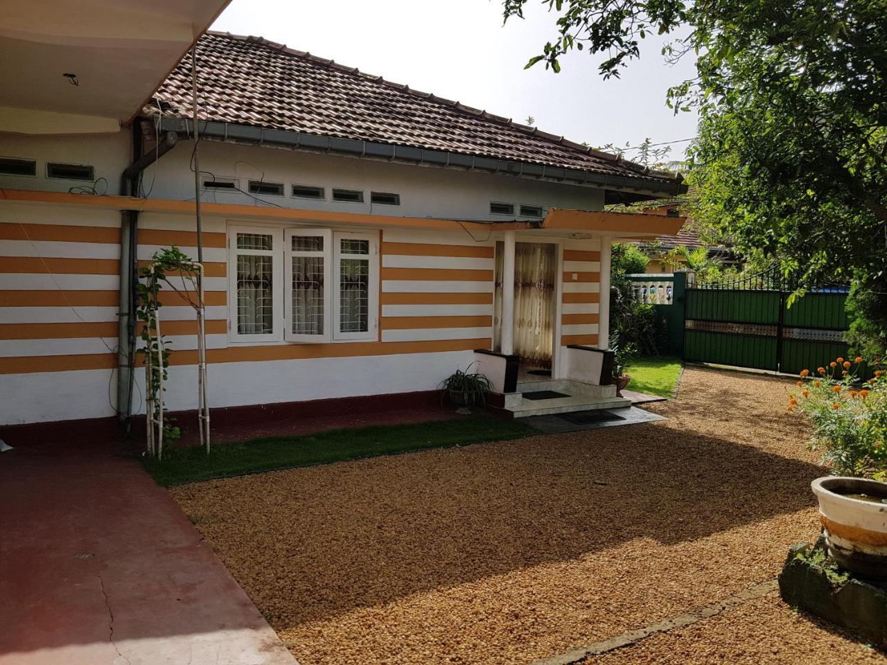 Lotus Villa เบนโตตา ภายนอก รูปภาพ